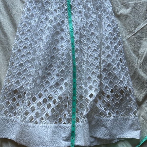 Cotton cut out skirt from Anthropologie - Picture 6 of 6